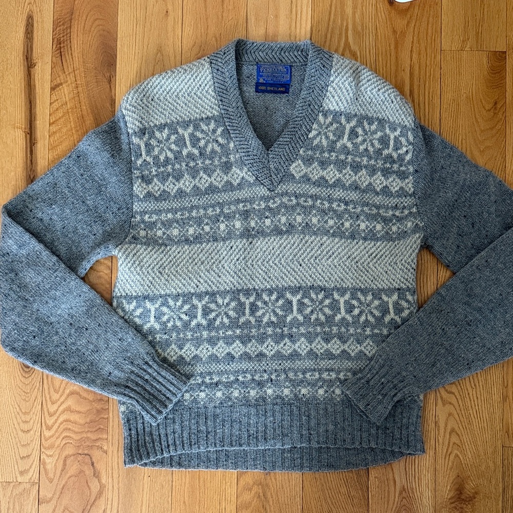 Vintage Pendleton Gray Fair Isle V-Neck Sweater